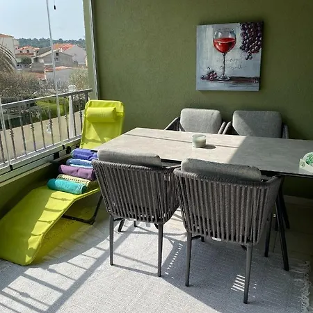 Sole Apartment